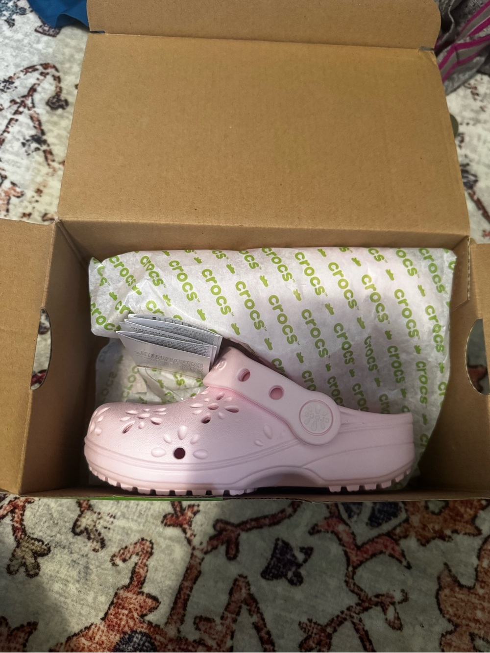 CROCS Kids Classic Clog in Light Pink